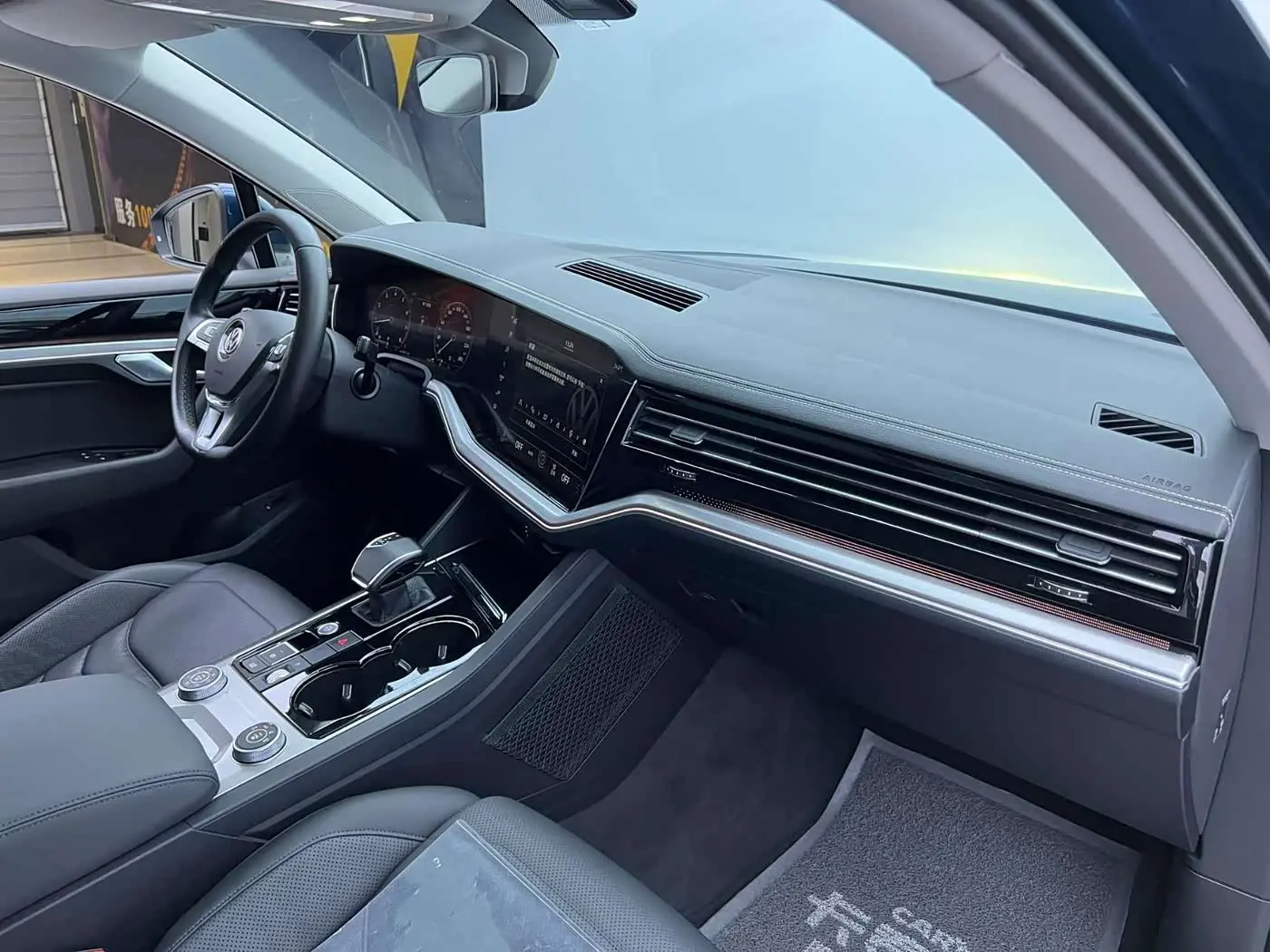 Volkswagen Touareg 2020 — Photo 9/9