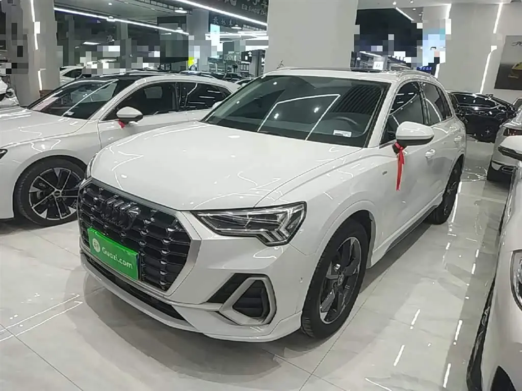 Audi Q3 2023 — Фото 2/20