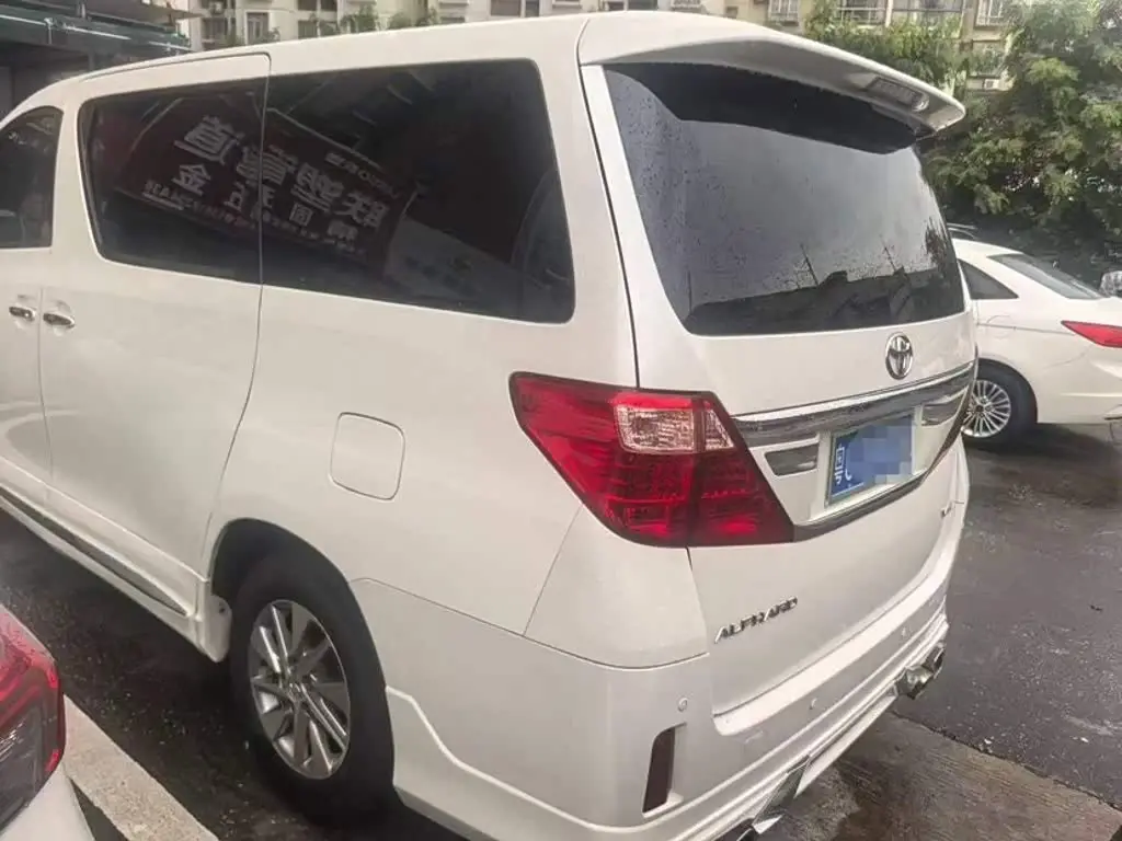 Toyota Alphard 2012 — Şəkil 8/9