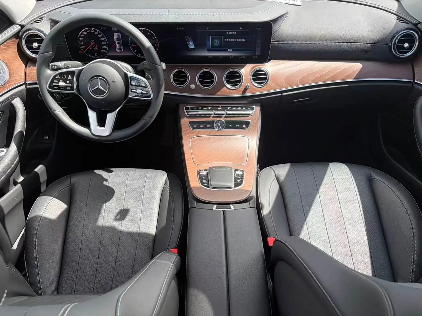 Mercedes-Benz E-Class 2019 — Фото 11/17