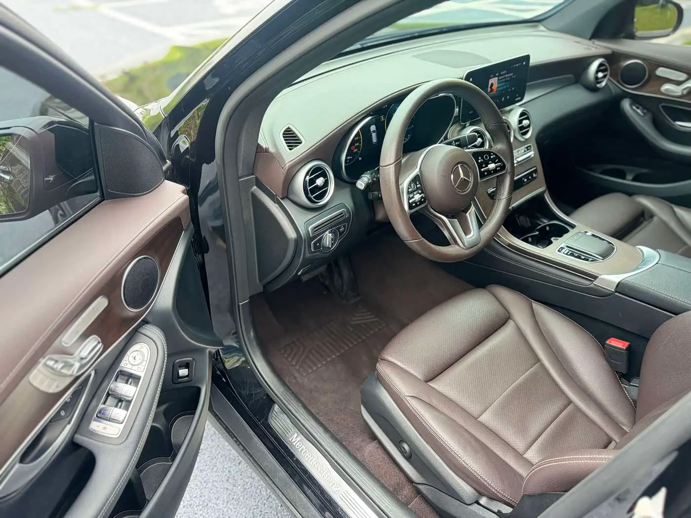 Mercedes-Benz GLC 2020 — Şəkil 10/12