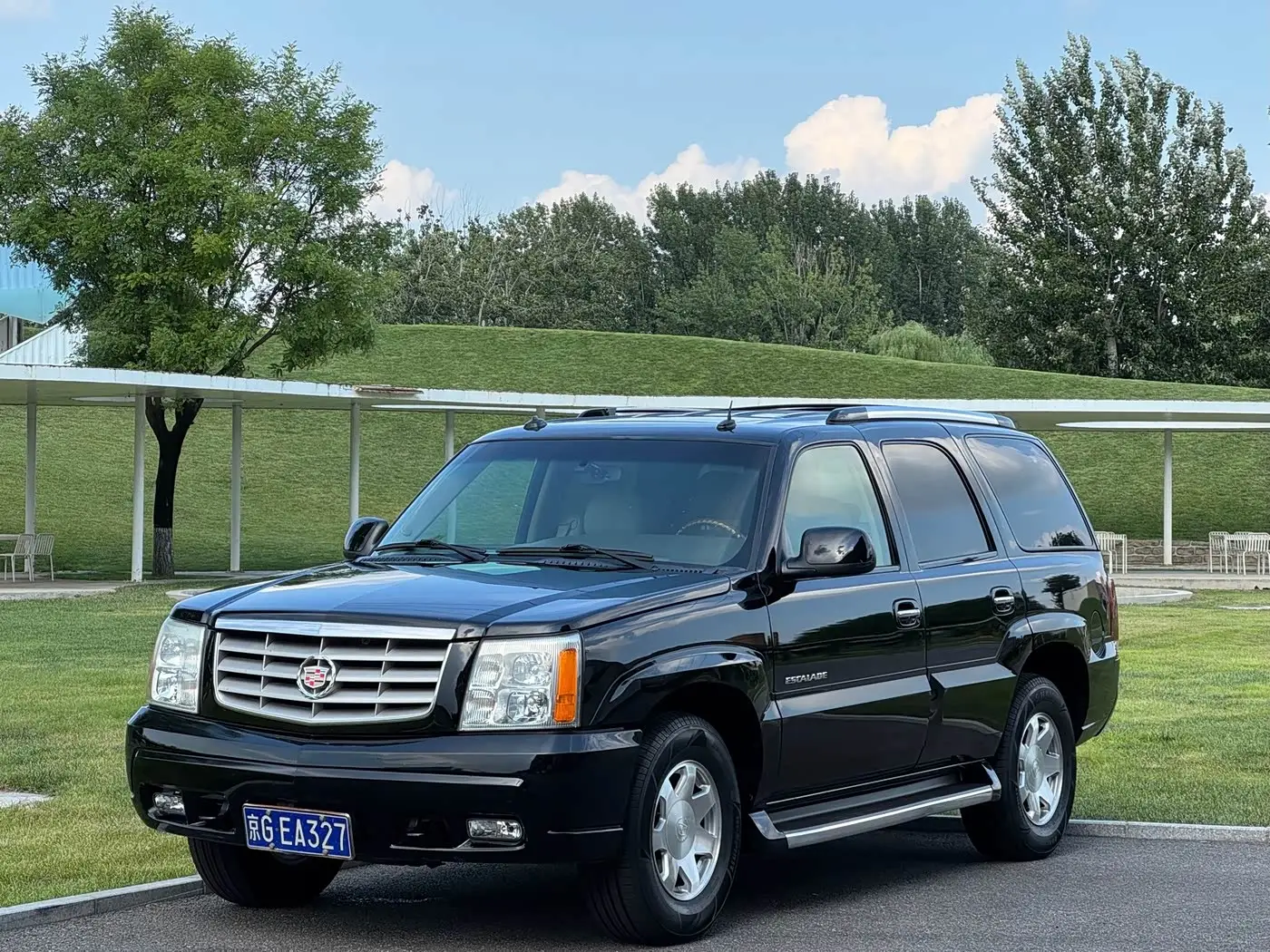 Cadillac Escalade, 2004