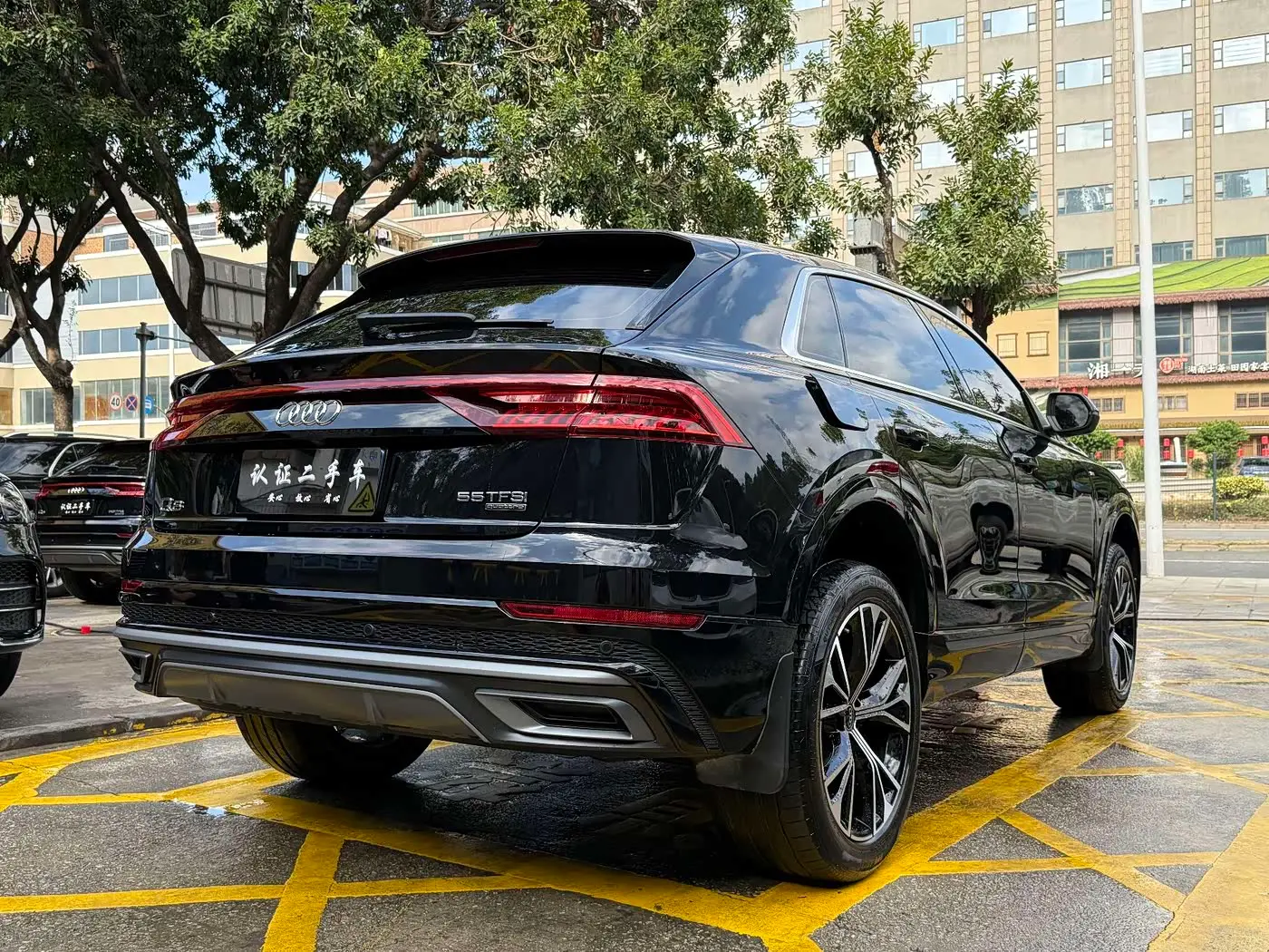 Audi Q8 2021 — Şəkil 6/20