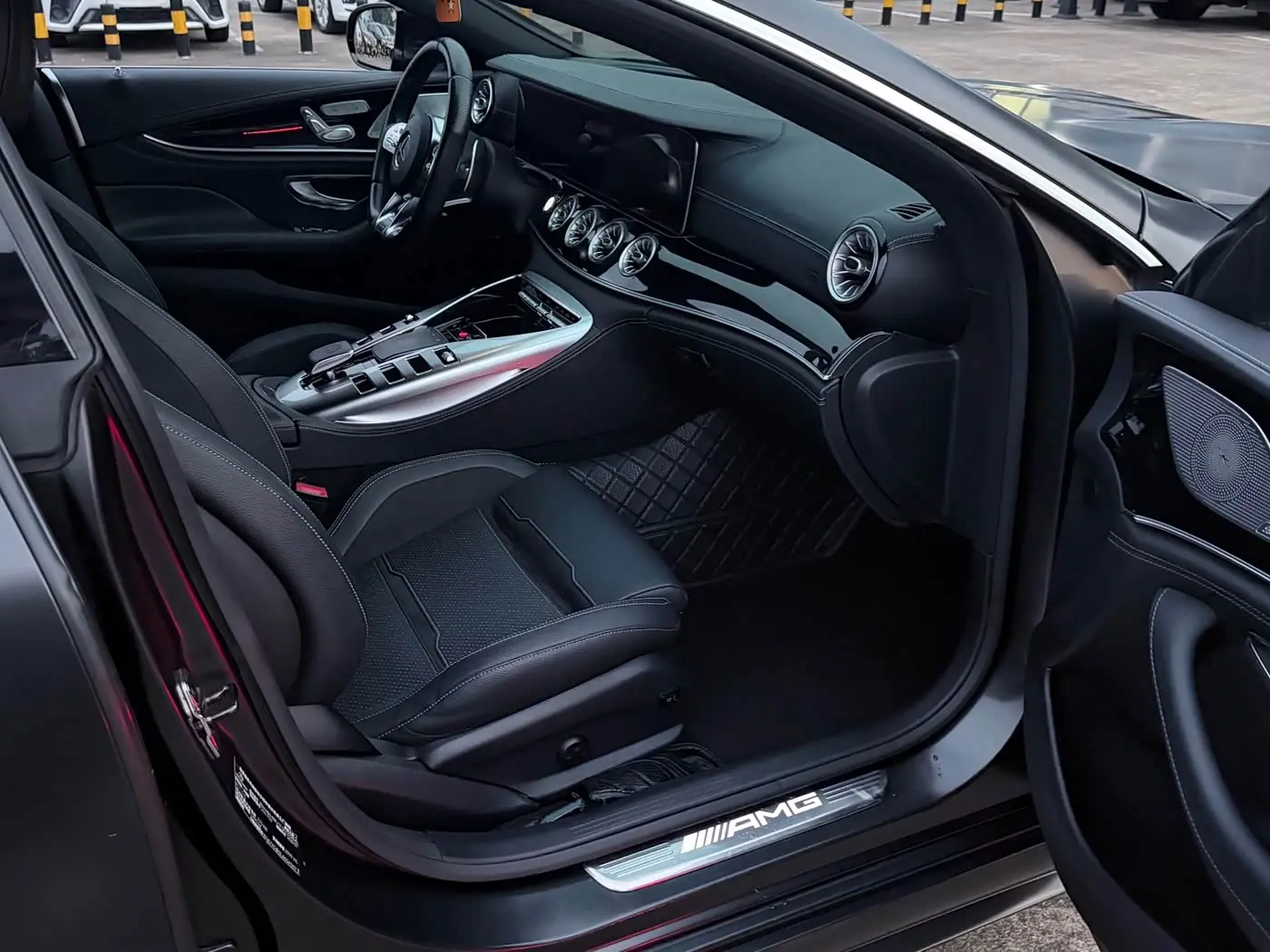 Mercedes-Benz AMG GT 2020 — Фото 6/9
