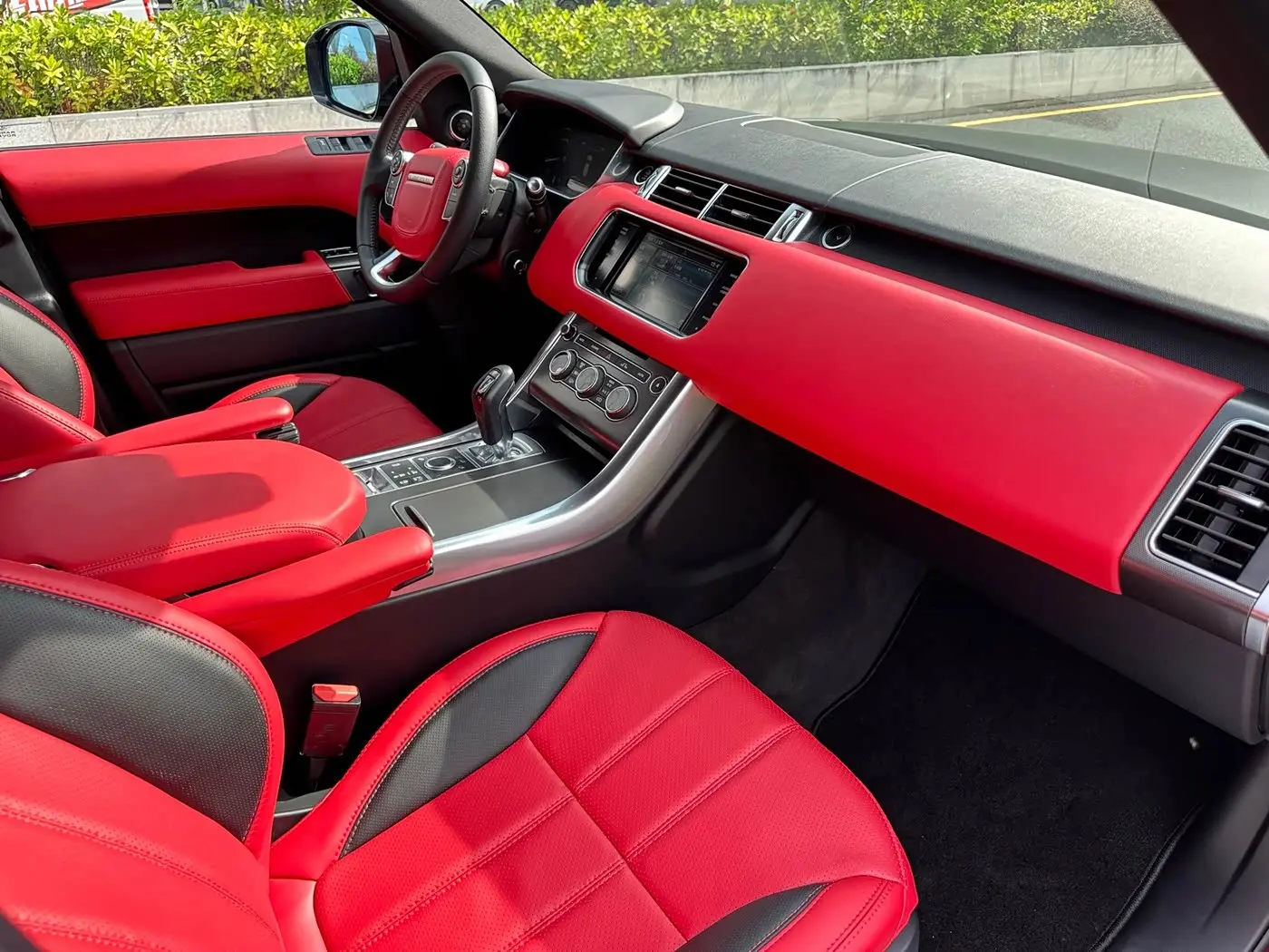 Land Rover Range Rover Sport 2014 — Photo 15/20