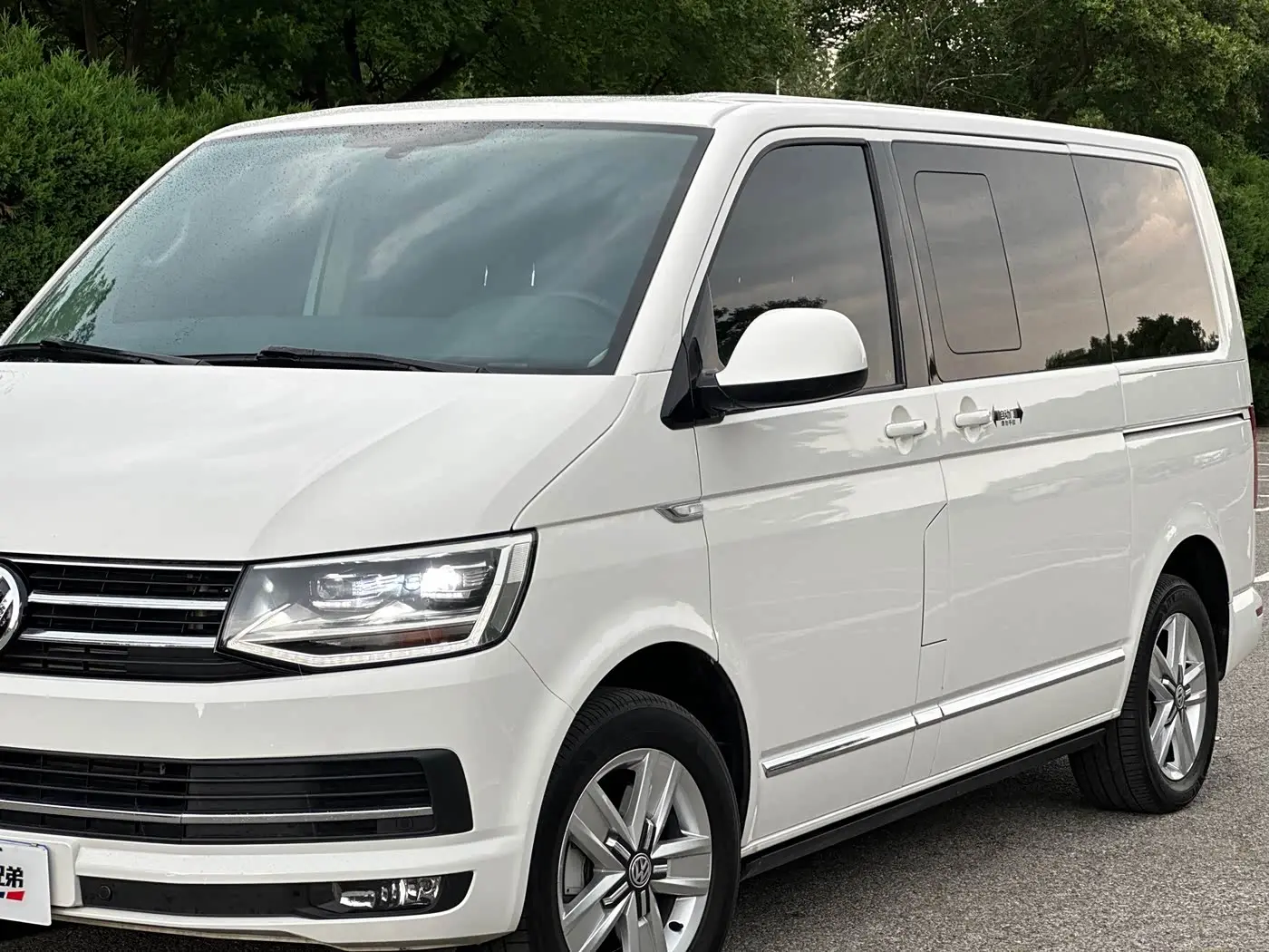 Volkswagen Multivan 2017 — Şəkil 2/20