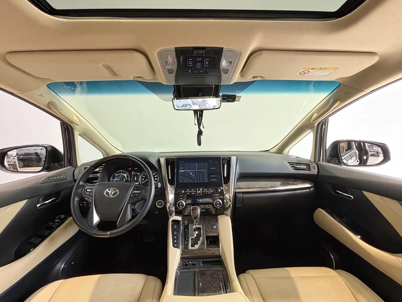 Toyota Vellfire 2021 — Şəkil 18/20