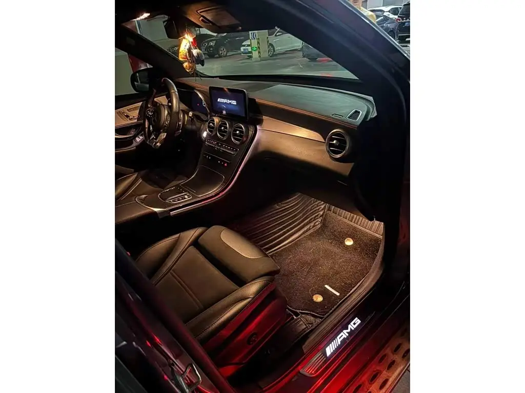 Mercedes-Benz GLC AMG 2020 — Фото 5/6