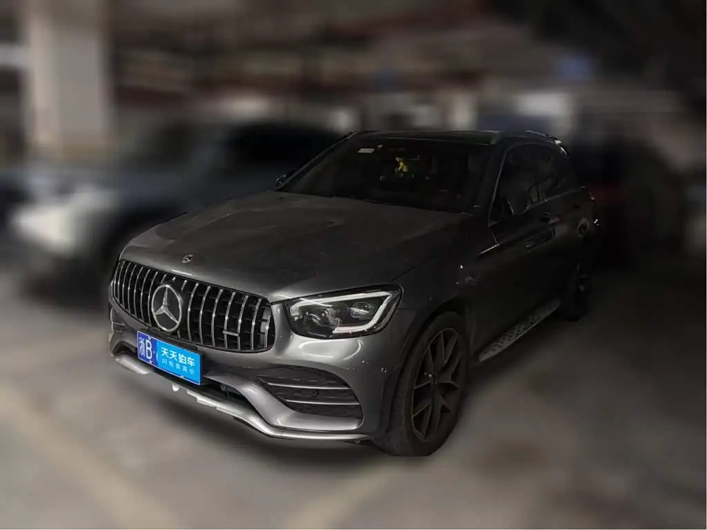 Mercedes-Benz GLC AMG 2020 — Фото 1/6