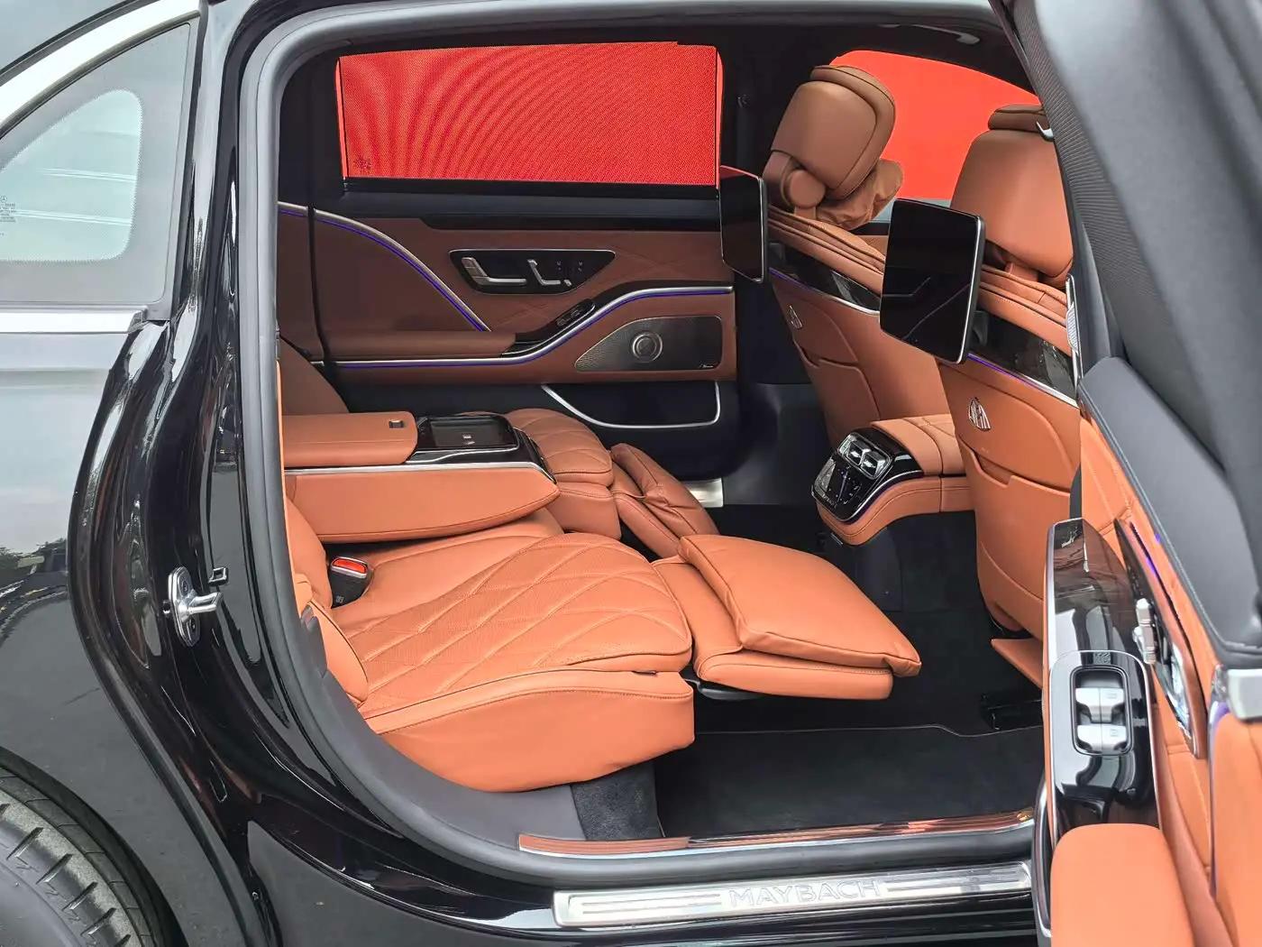 Mercedes-Benz Maybach S-Class 2025 — Фото 15/20