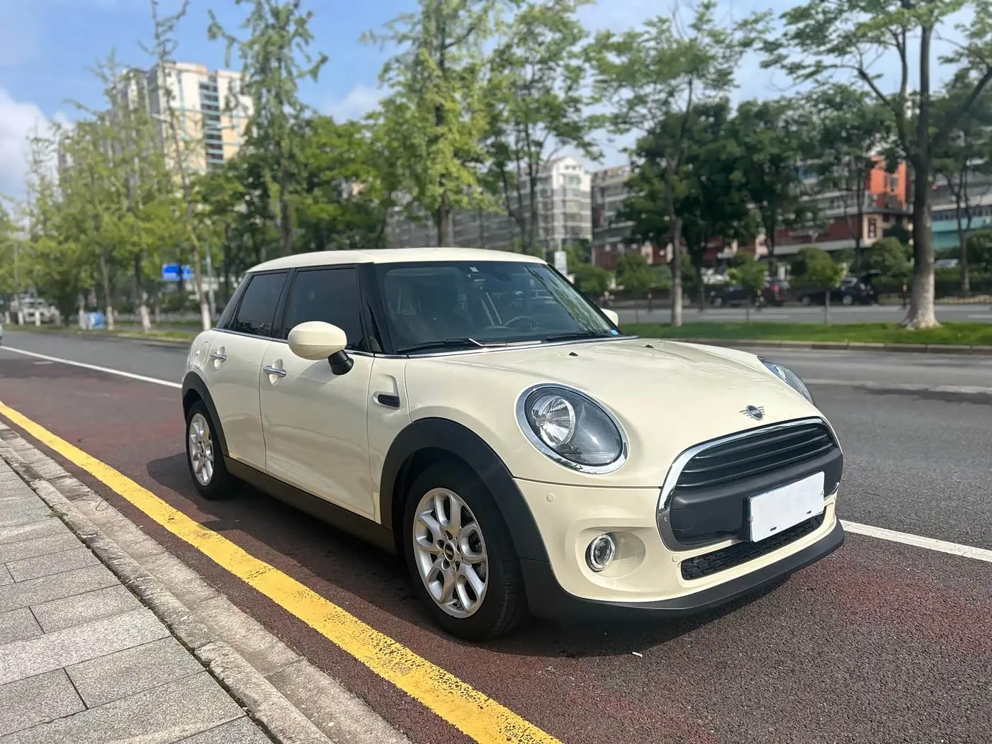 MINI MINI 2021 — Şəkil 2/13