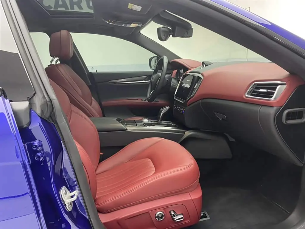 Maserati Ghibli 2022 — Photo 18/20
