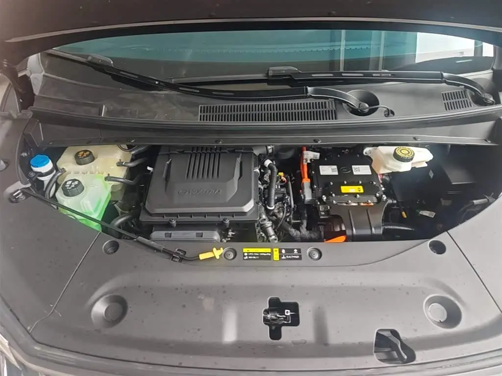 GAC Trumpchi Trumpchi M8 2025 — Photo 20/20