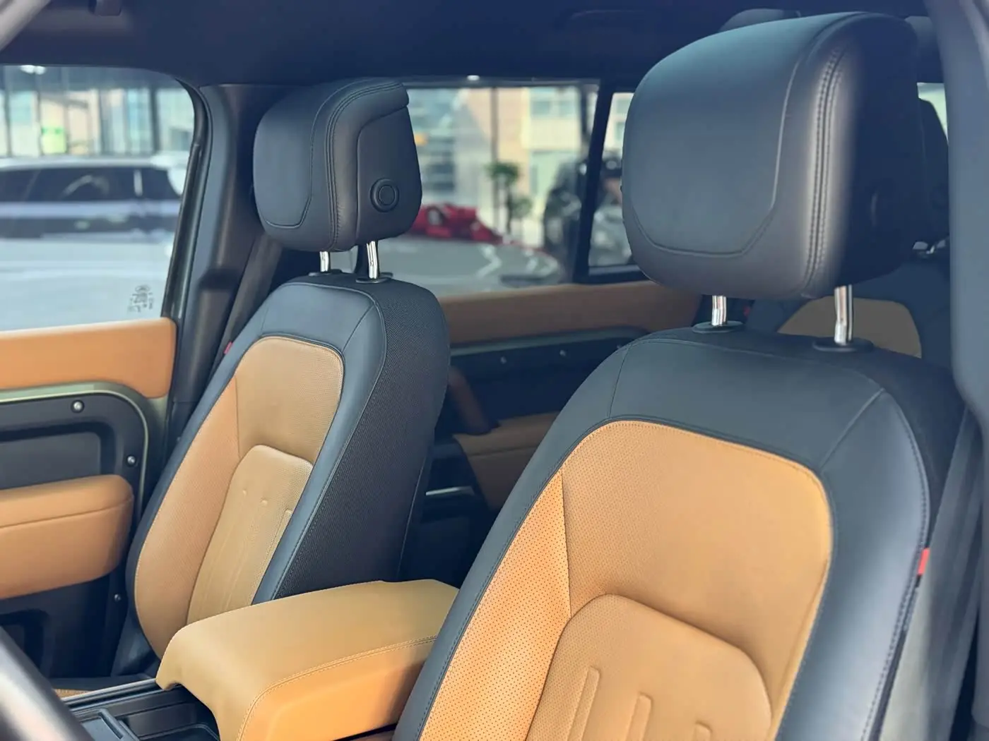 Land Rover Defender 2023 — Şəkil 7/20