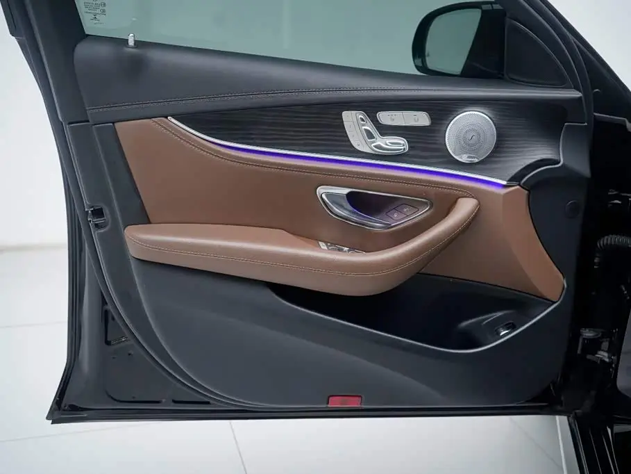 Mercedes-Benz E-Class 2021 — Şəkil 14/20