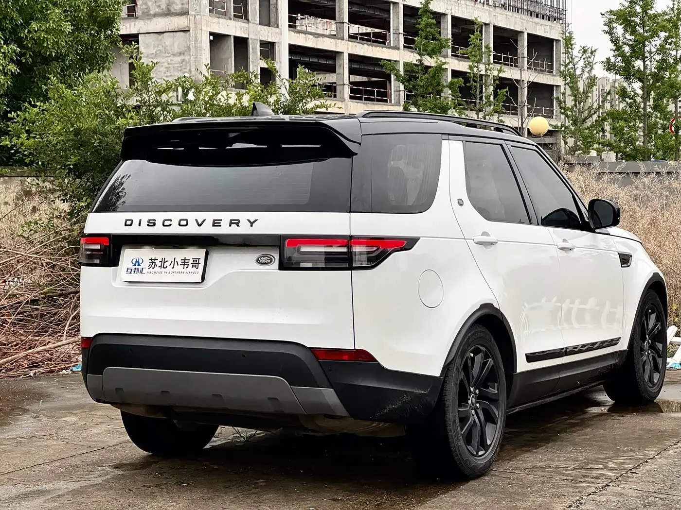 Land Rover Discovery 2019 — Photo 4/18