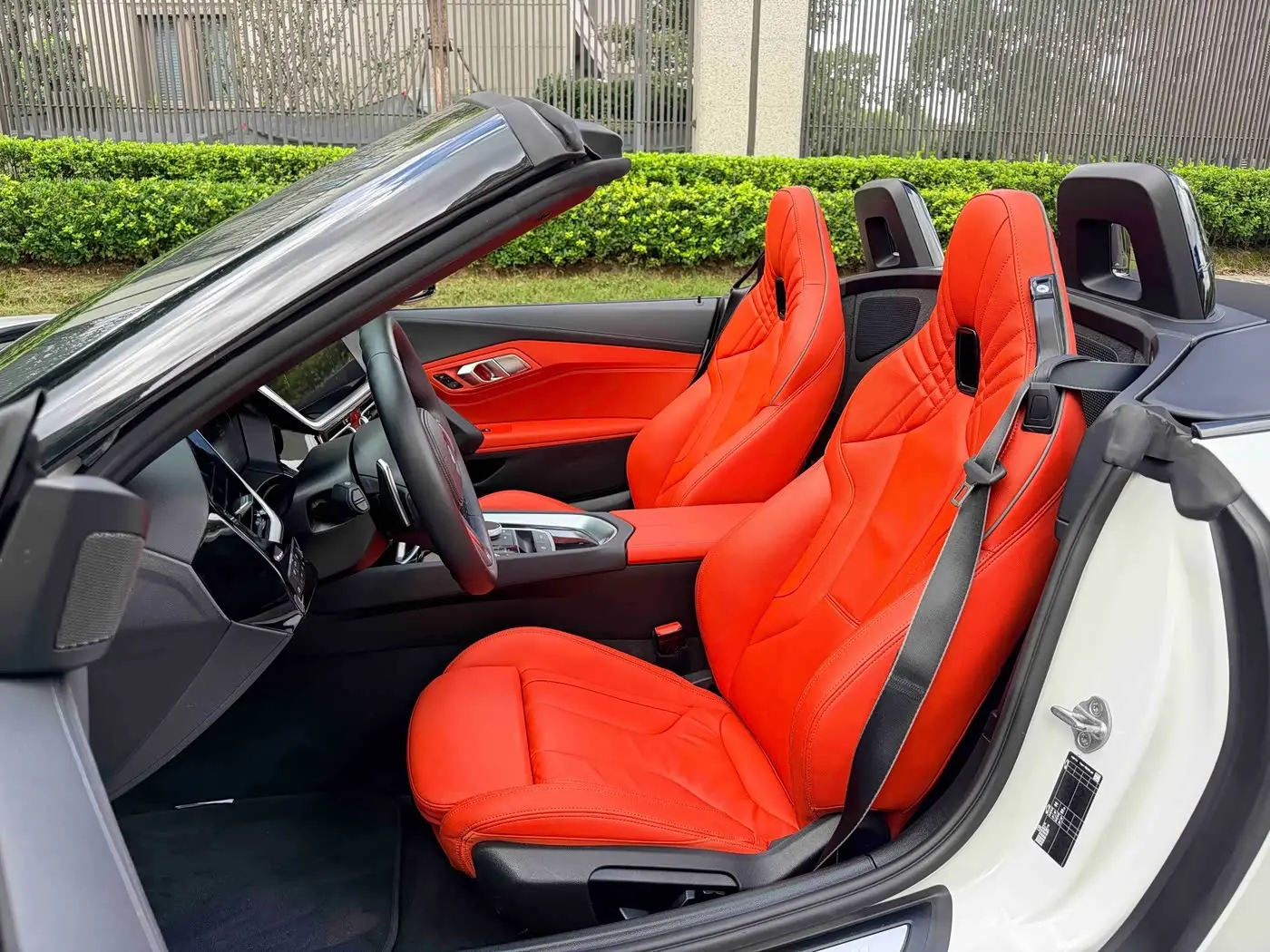 BMW Z4 2023 — Şəkil 6/11