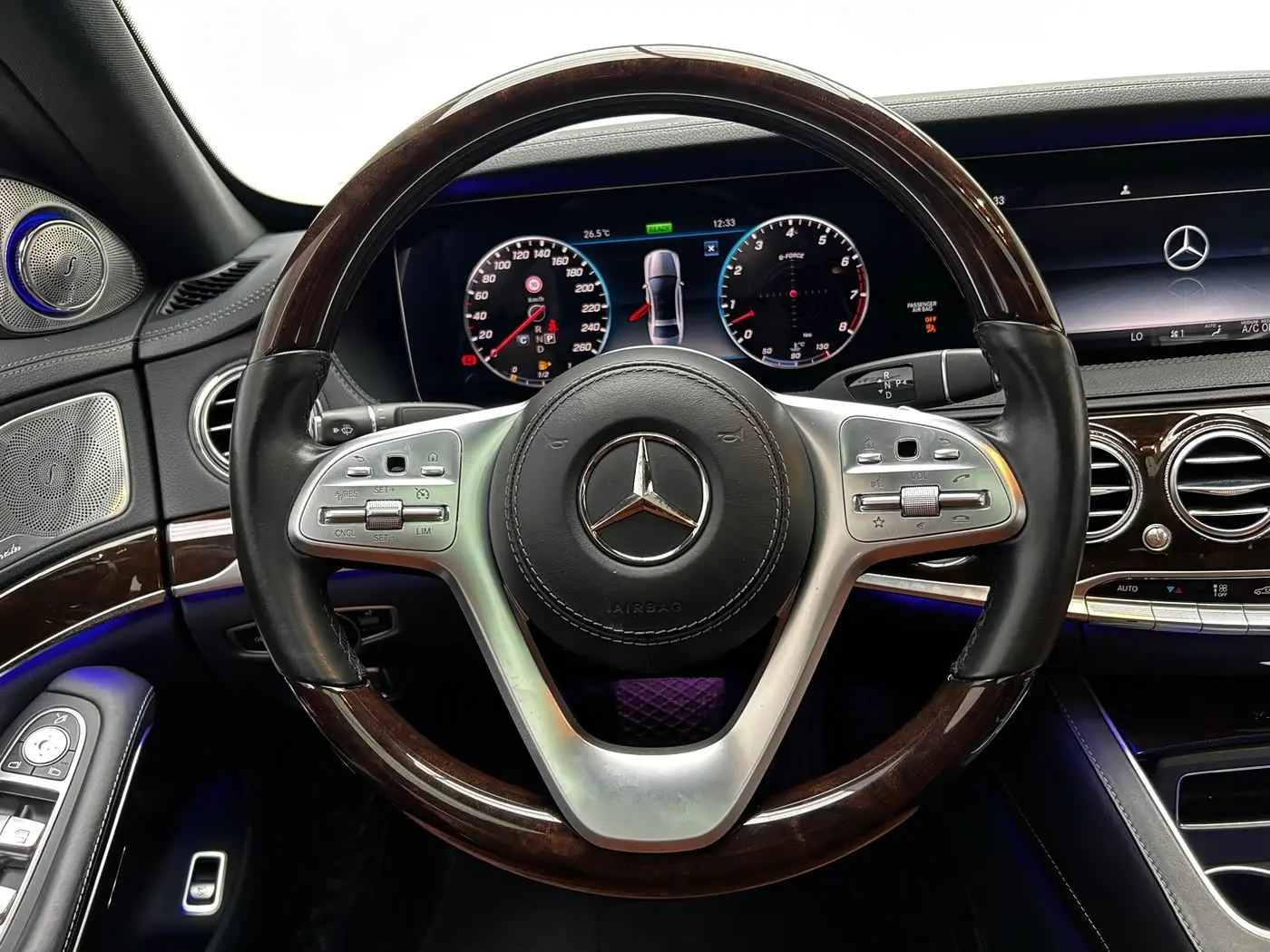 Mercedes-Benz Maybach S-Class 2020 — Photo 15/20