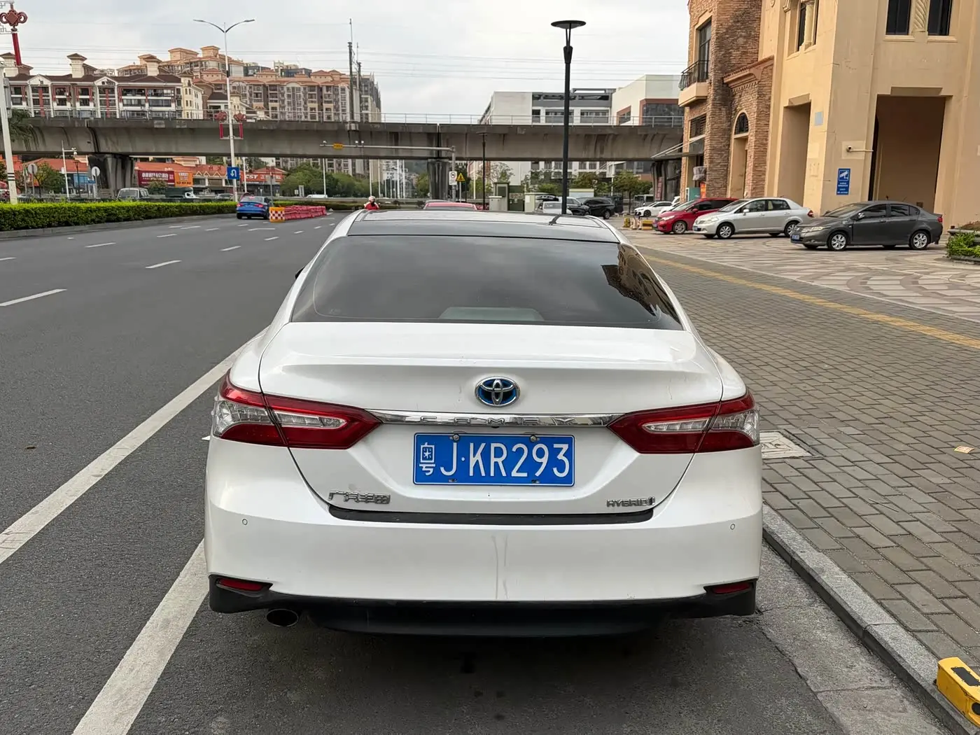 Toyota Camry 2021 — Şəkil 5/9