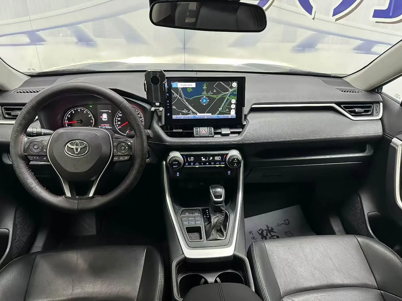 Toyota Wildlander 2021 — Фото 8/8