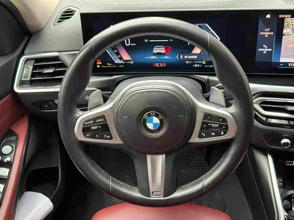 BMW 3 Series 2023 — Фото 6/10