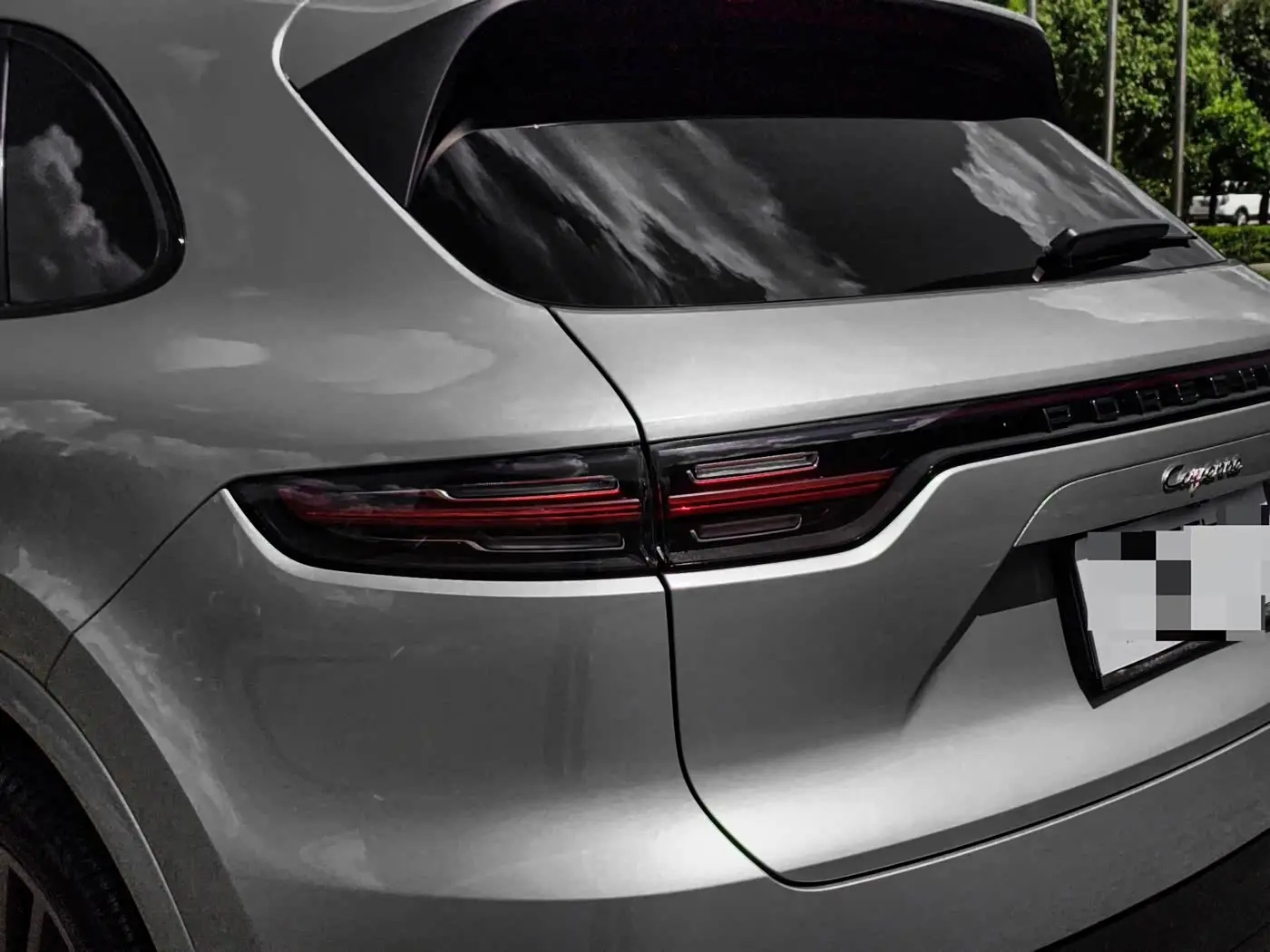 Porsche Cayenne 2022 — Фото 8/20