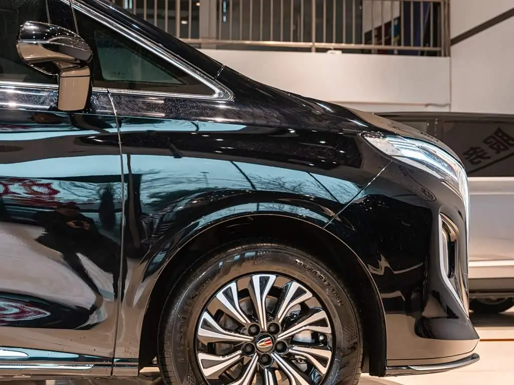 Hongqi HQ9 PHEV 2025 — Şəkil 5/18