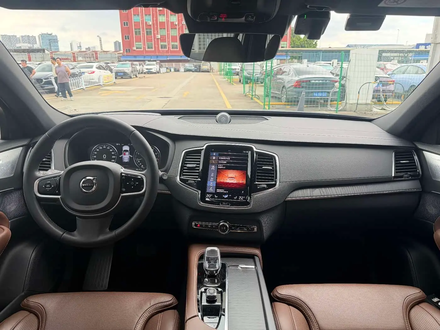 Volvo XC90 2022 — Photo 14/20