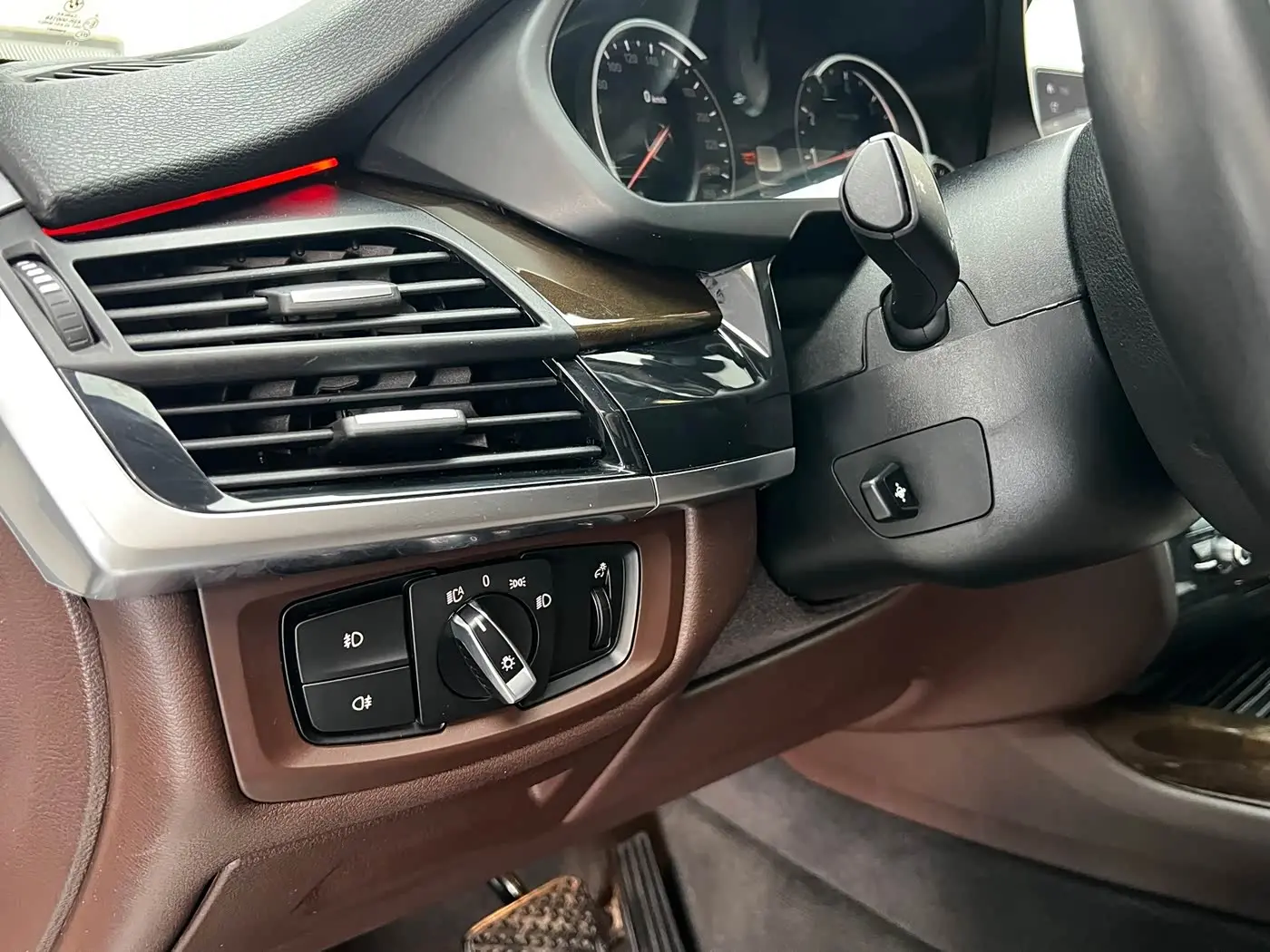 BMW X5 2017 — Фото 18/20