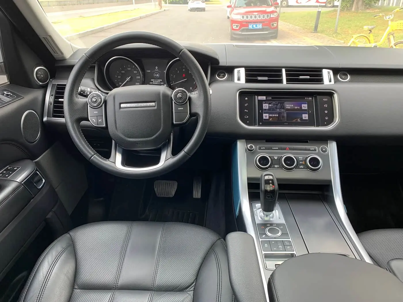 Land Rover Range Rover Sport 2016 — Photo 9/20