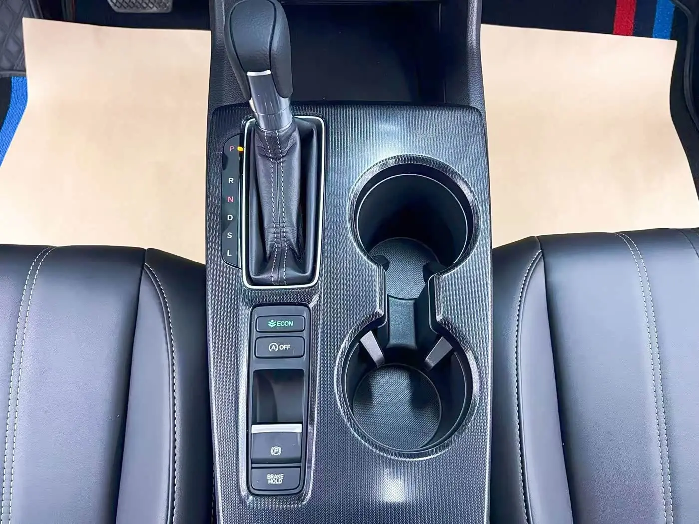 Honda Civic 2024 — Фото 14/20