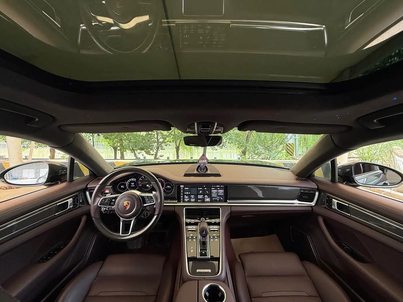 Porsche Panamera 2017 — Фото 13/20