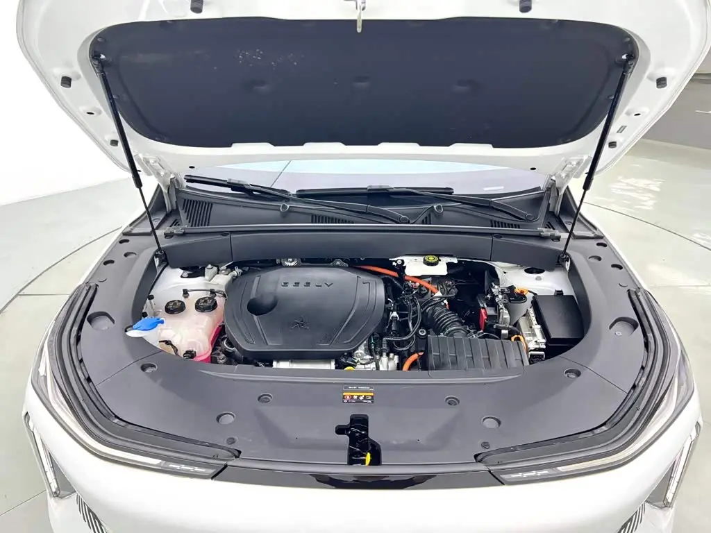 Geely Galaxy Galaxy L7 2025 — Фото 17/17