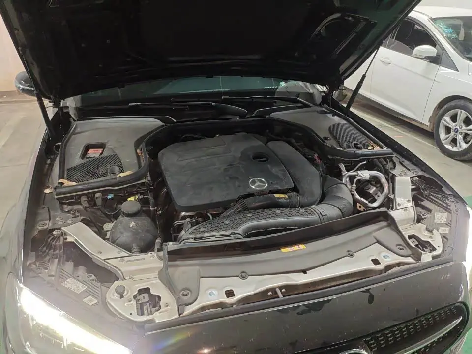 Mercedes-Benz E-Class 2023 — Фото 11/11