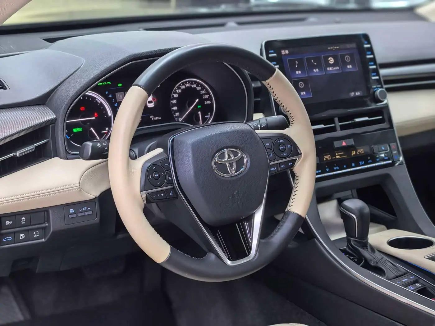 Toyota Avalon 2019 — Şəkil 15/20
