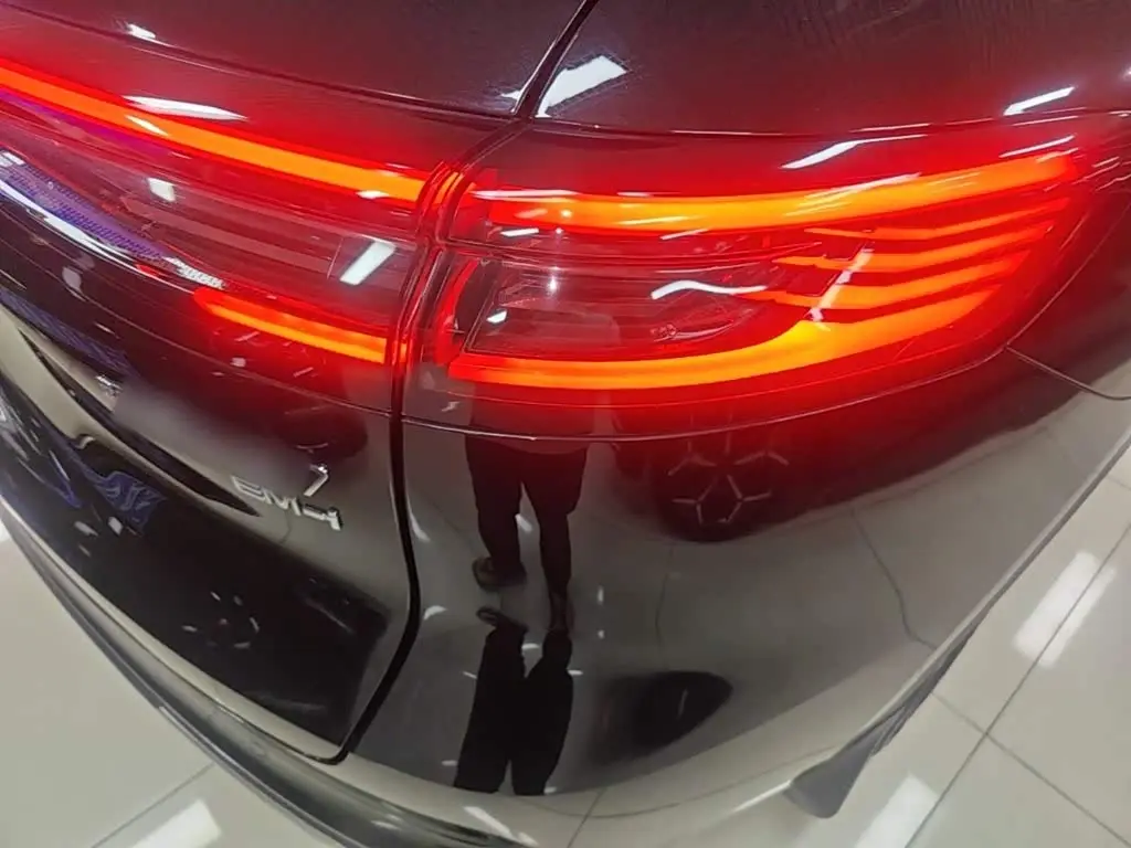 Geely Galaxy Galaxy Starship 7 EM-i 2025 — Фото 8/20
