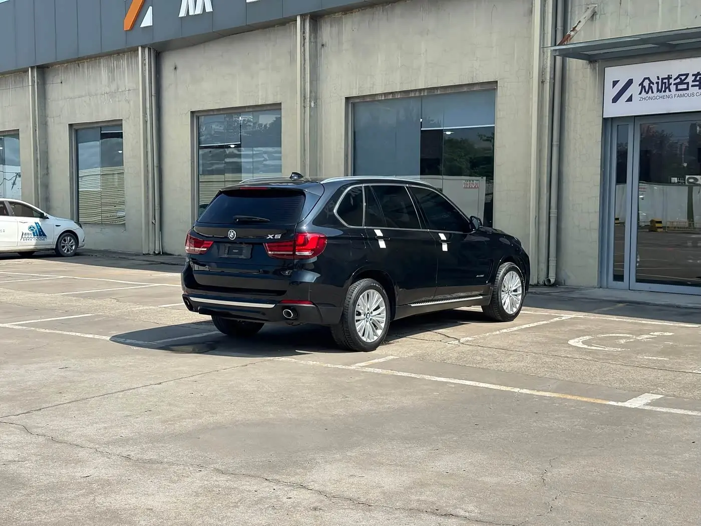 BMW X5 2017 — Photo 13/15