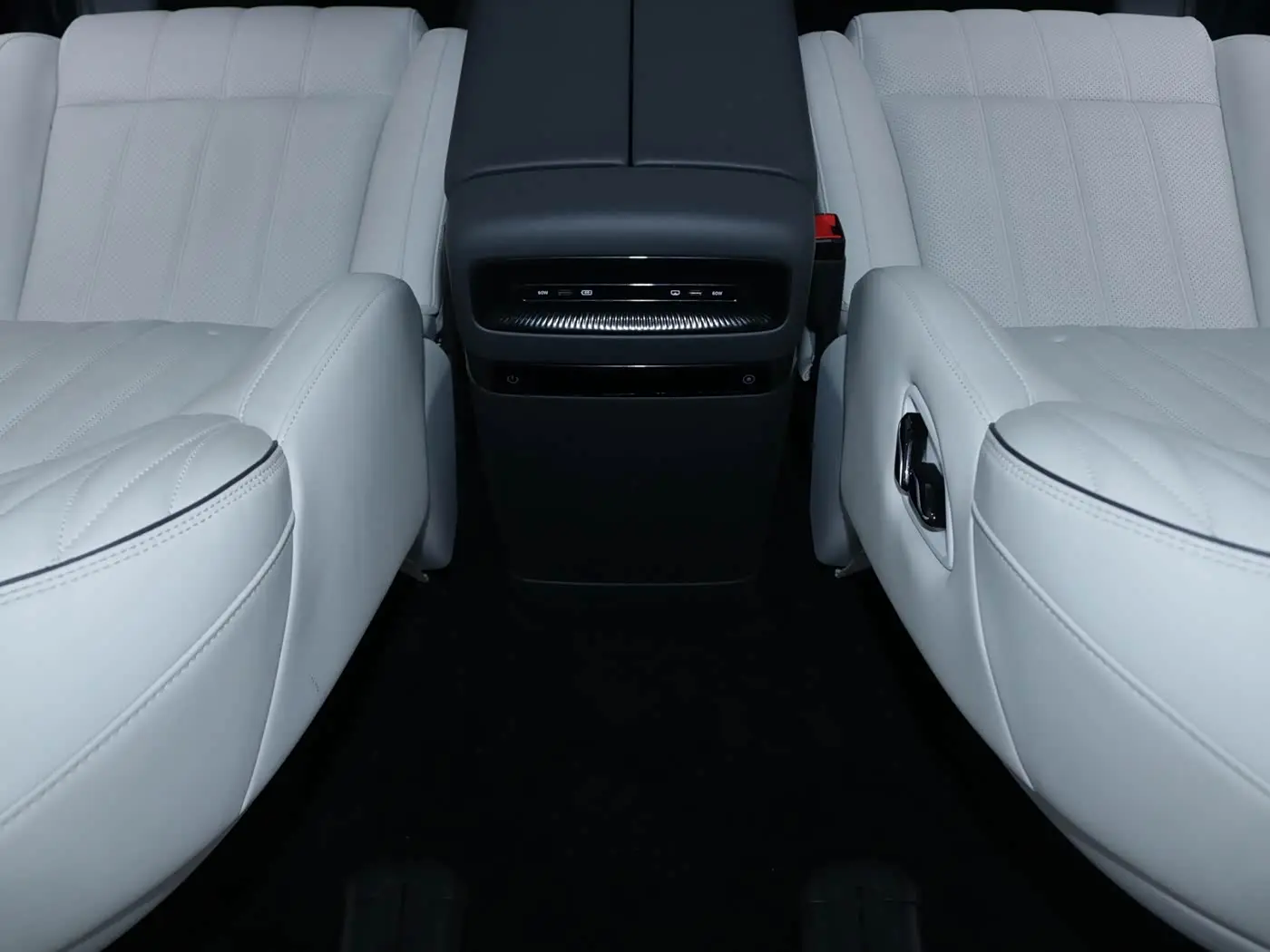 Voyah Auto Voyah Dreamer 2025 — Photo 18/20