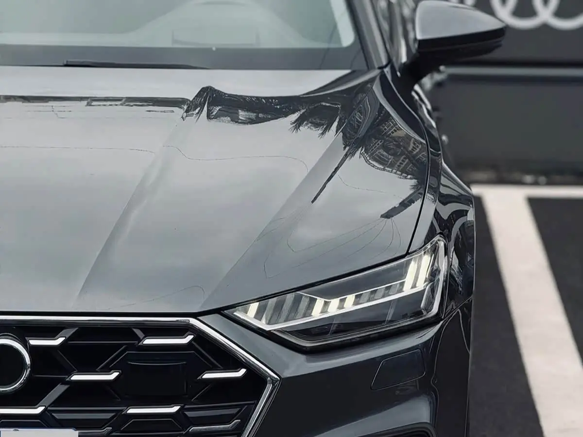 Audi A7 2024 — Photo 11/16