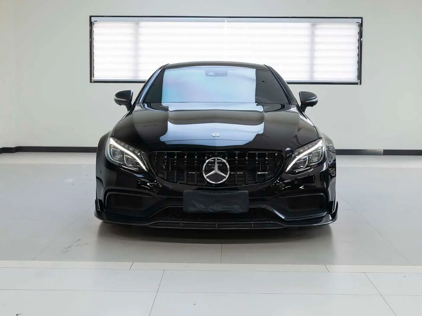 Mercedes-Benz C-Class AMG 2018 — Photo 2/20