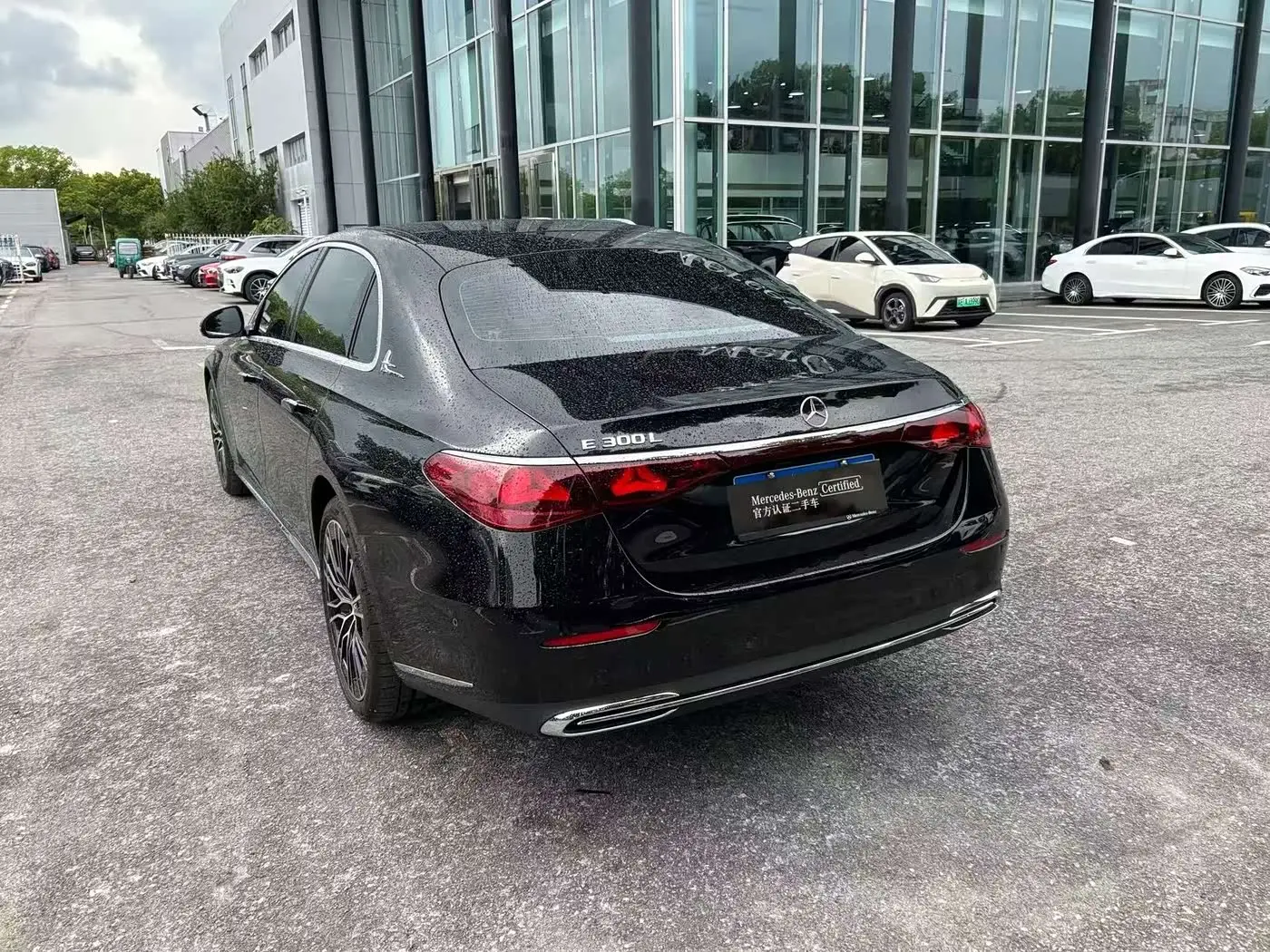 Mercedes-Benz E-Class 2026 — Photo 7/17