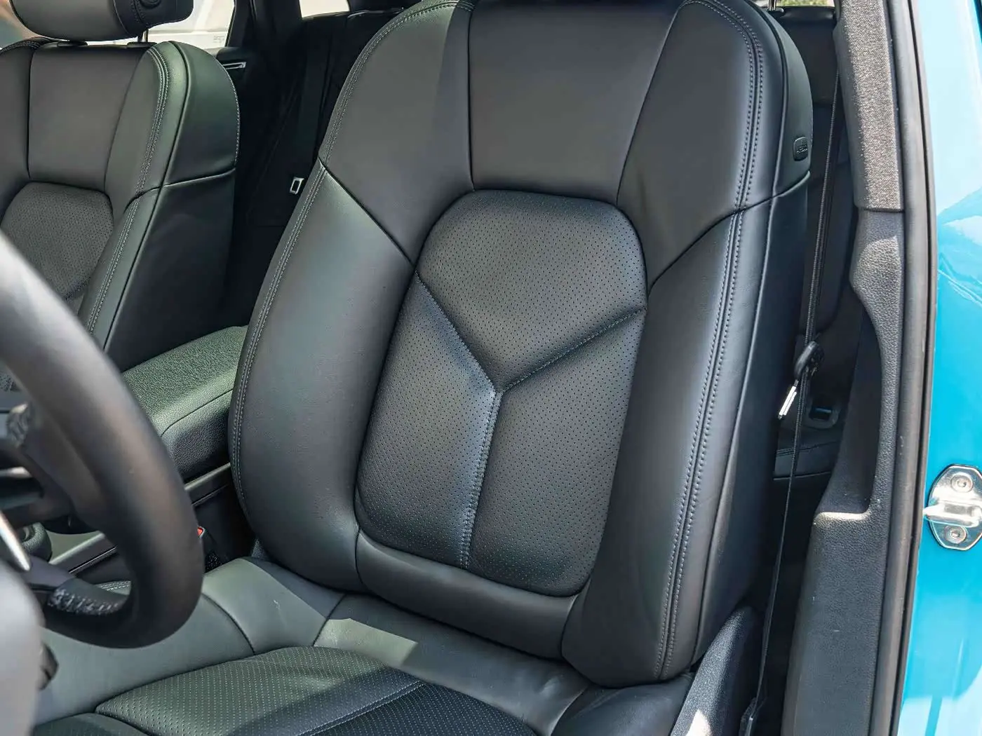 Porsche Macan 2023 — Şəkil 12/19