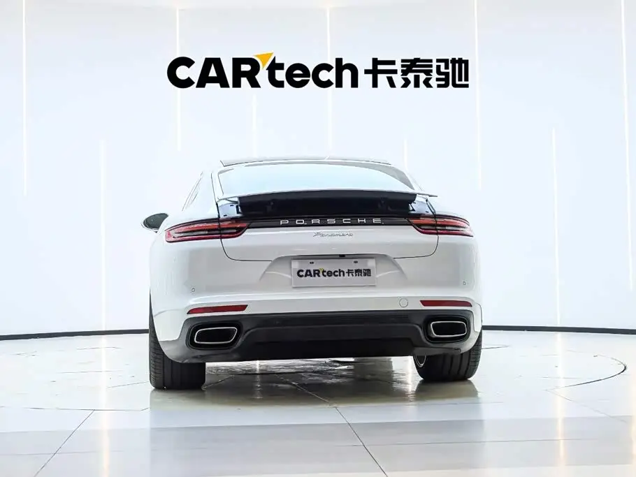 Porsche Panamera 2018 — Фото 2/20