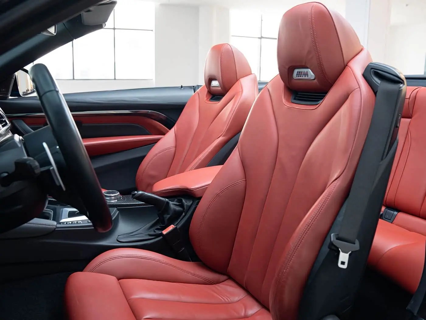 BMW M4 2016 — Photo 9/19