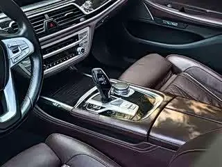 BMW 7 Series 2017 — Şəkil 7/15