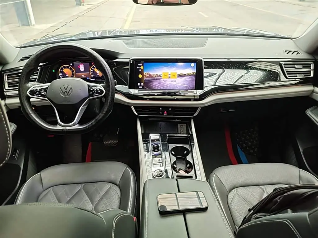 Volkswagen Teramont 2023 — Photo 10/20