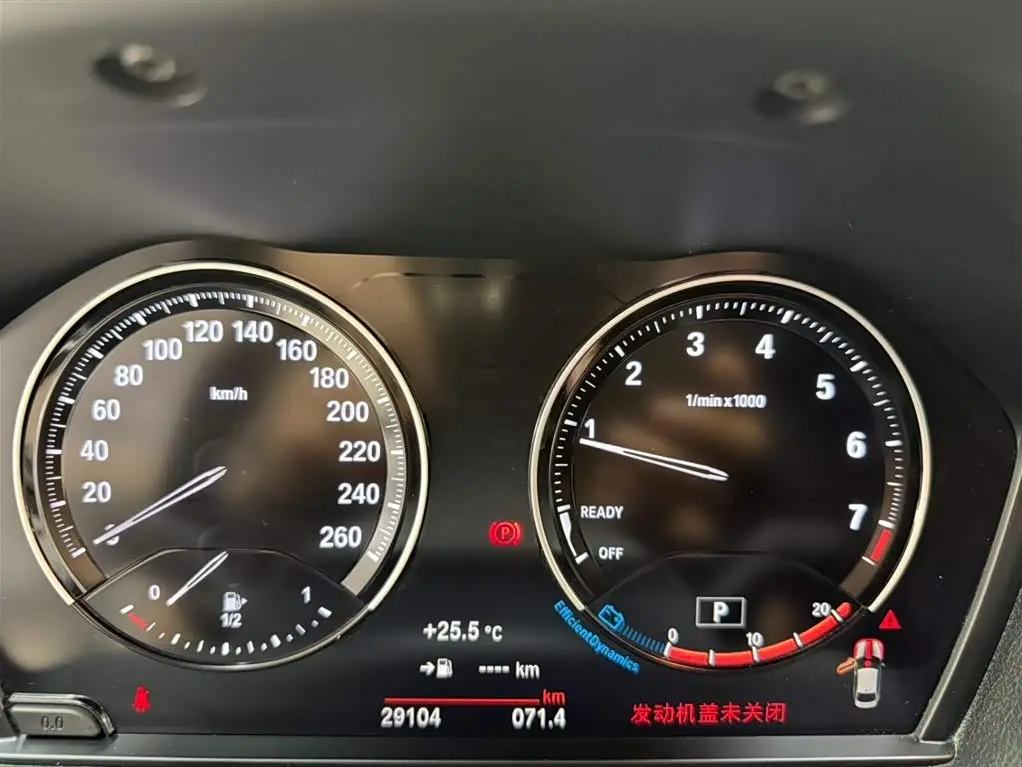 BMW 1 Series 2022 — Photo 10/20