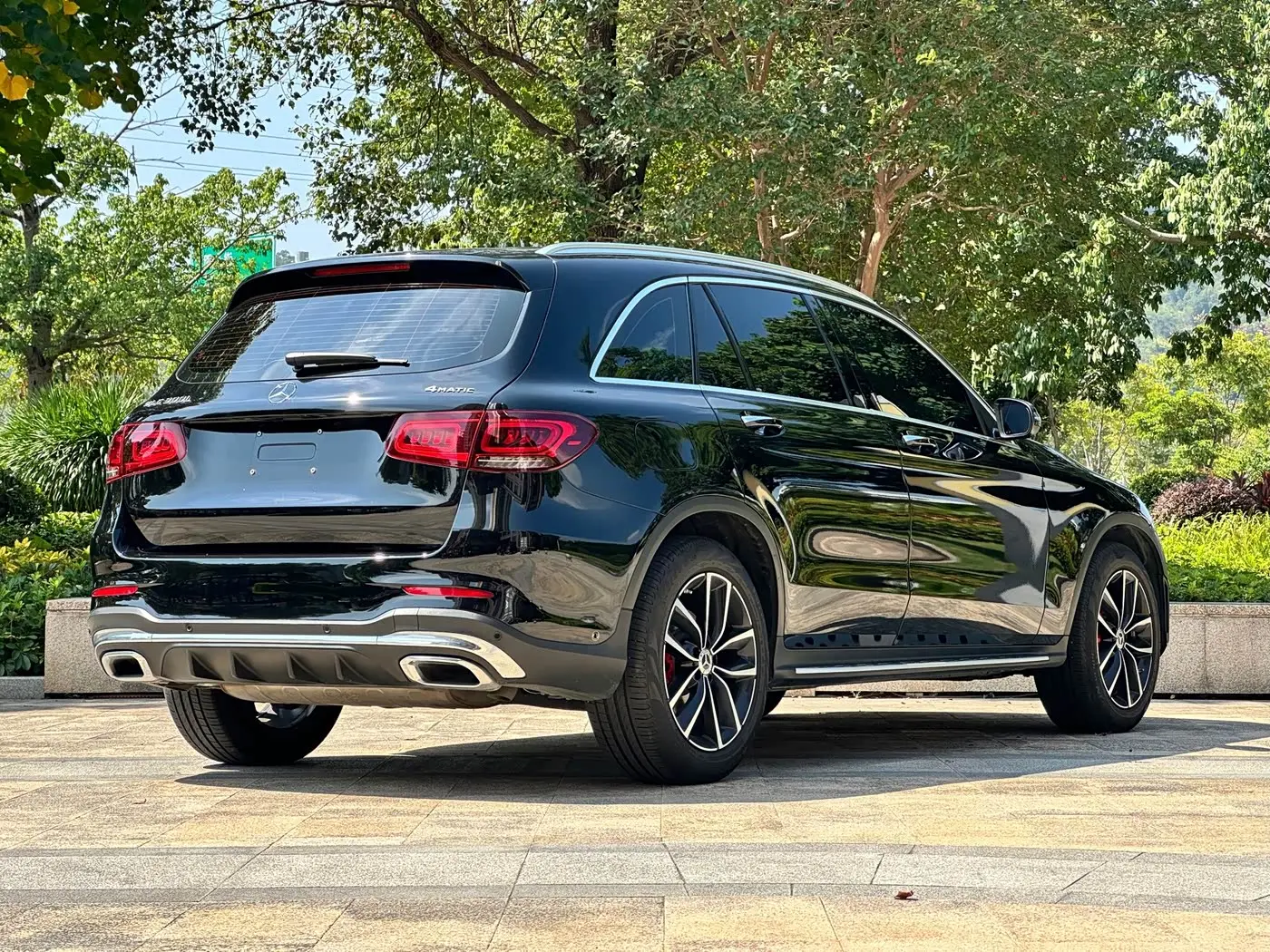 Mercedes-Benz GLC 2022 — Photo 9/9