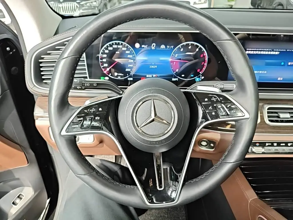 Mercedes-Benz GLE 2024 — Фото 10/19
