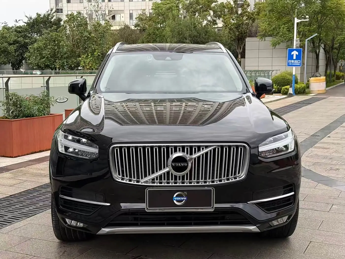 Volvo XC90 2019 — Photo 3/20